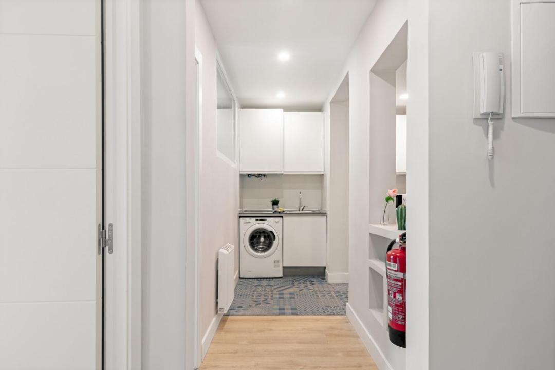 2 Bedrooms 1 Bathroom Furnished - Las Letras - Bright - Mintystay Madrid Luaran gambar